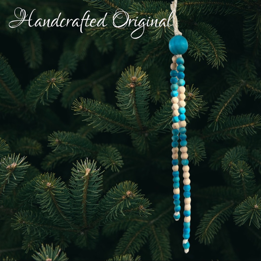 Hand Crafted & Dyed Wood Bead Christmas Ornament Tree Garland New Original B065